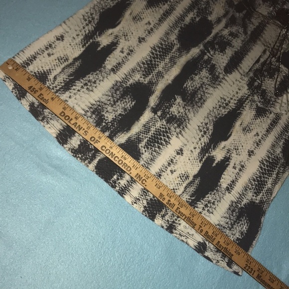 HAUTE HIPPIE HH Vintage Snake embellished snake pattern print tank top size M - Picture 10 of 12